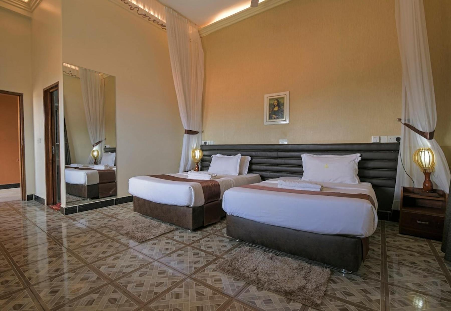 Hoima Buffalo Hotel & Business Hub Ltd Luaran gambar