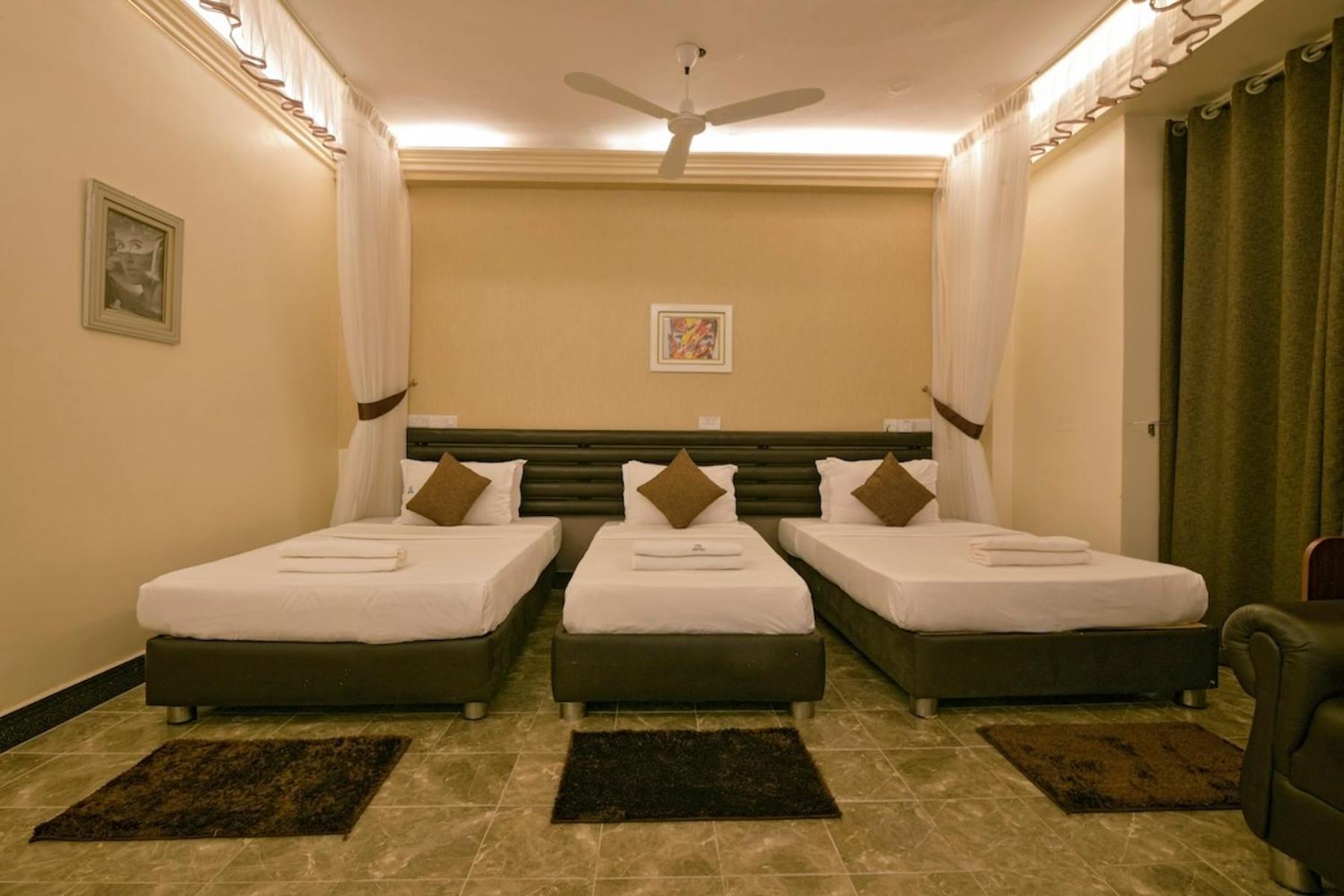 Hoima Buffalo Hotel & Business Hub Ltd Luaran gambar