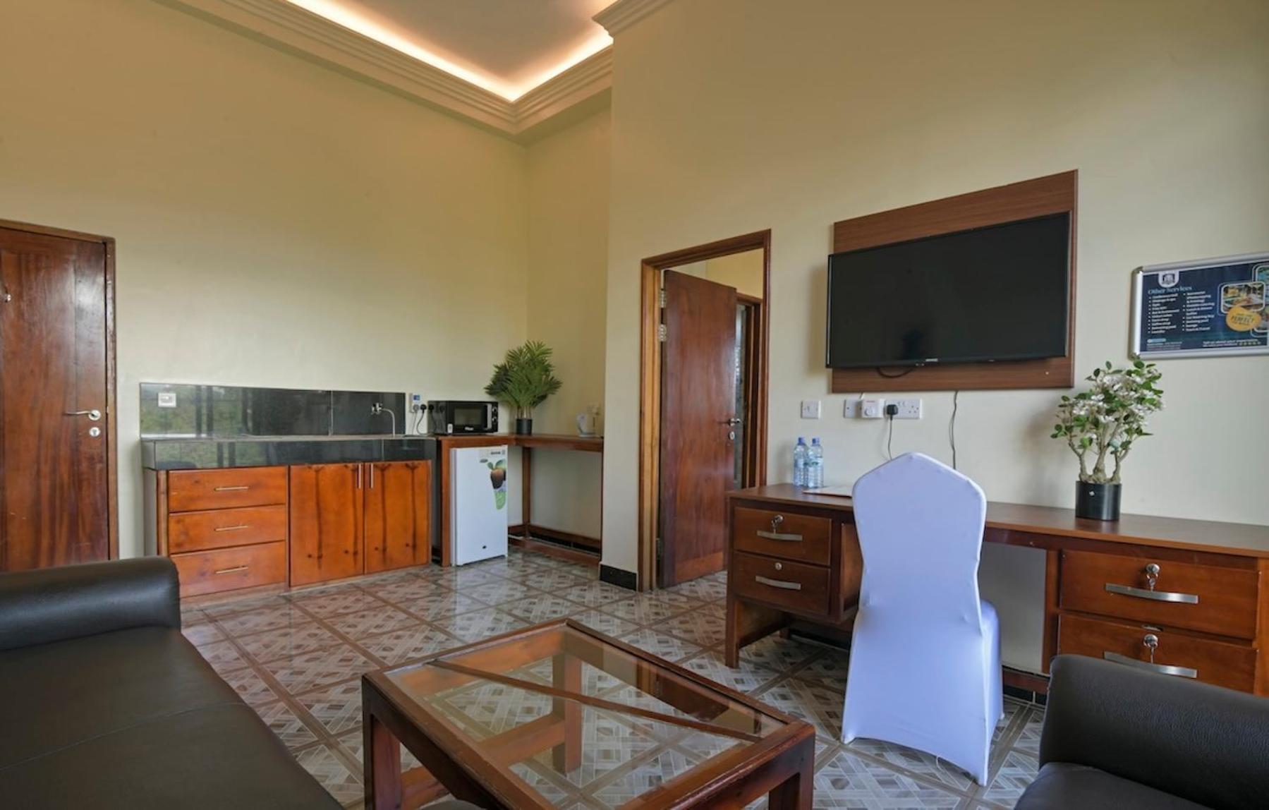 Hoima Buffalo Hotel & Business Hub Ltd Luaran gambar