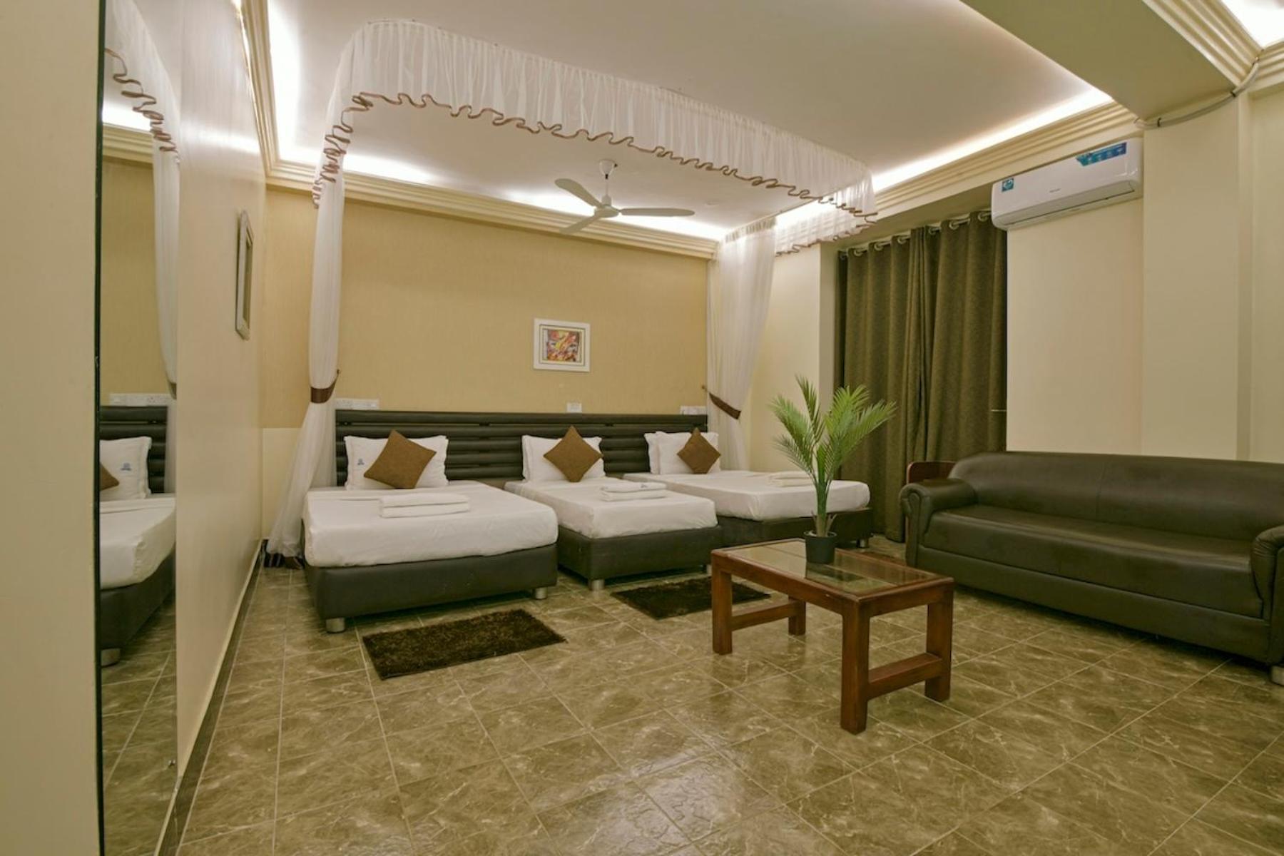 Hoima Buffalo Hotel & Business Hub Ltd Luaran gambar