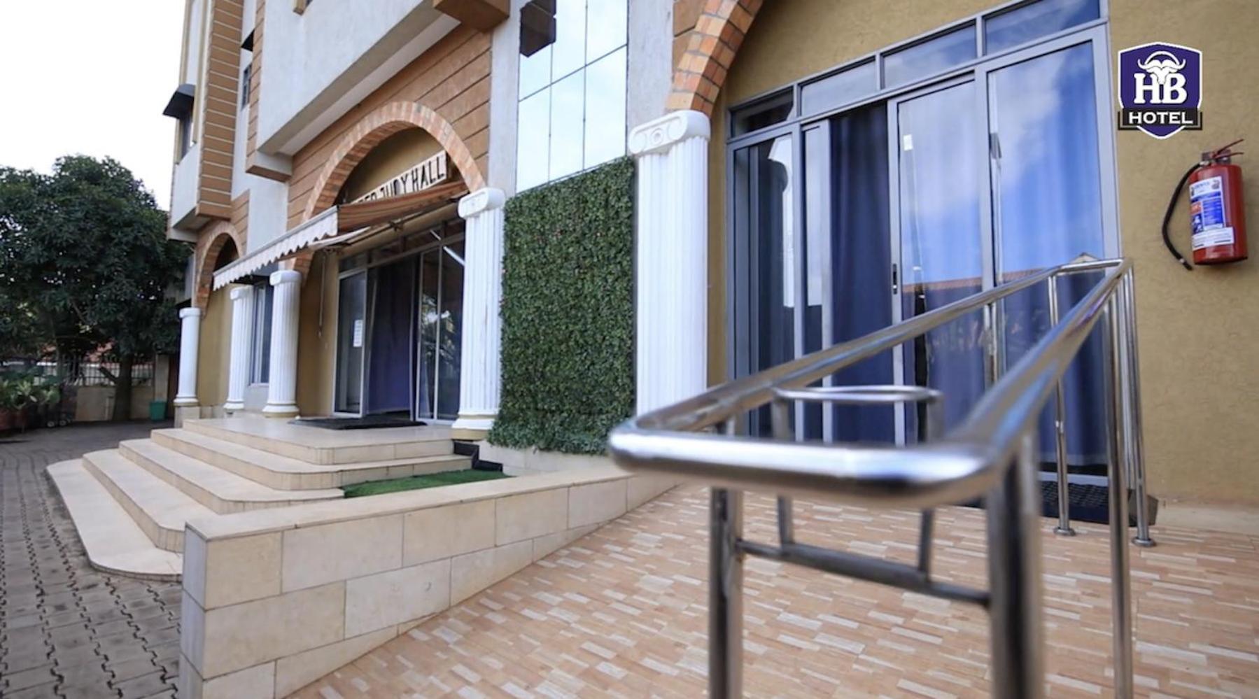Hoima Buffalo Hotel & Business Hub Ltd Luaran gambar