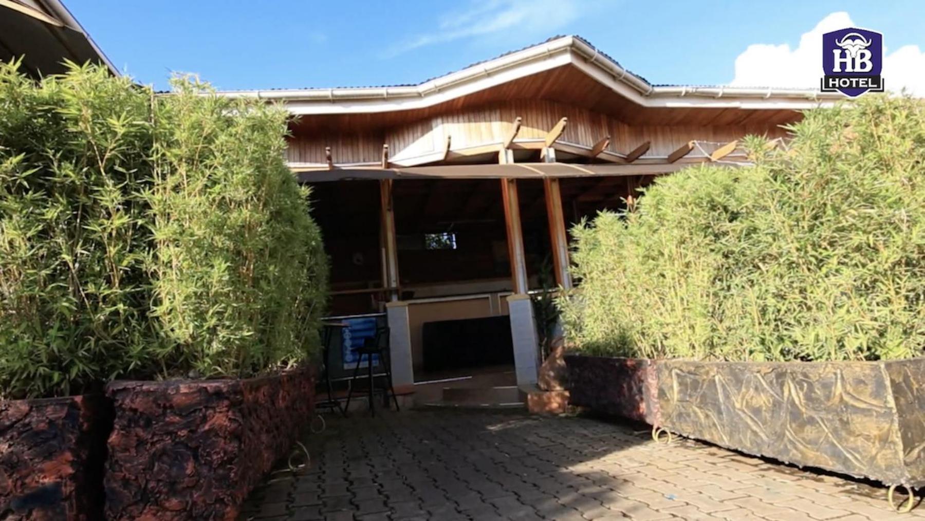 Hoima Buffalo Hotel & Business Hub Ltd Luaran gambar