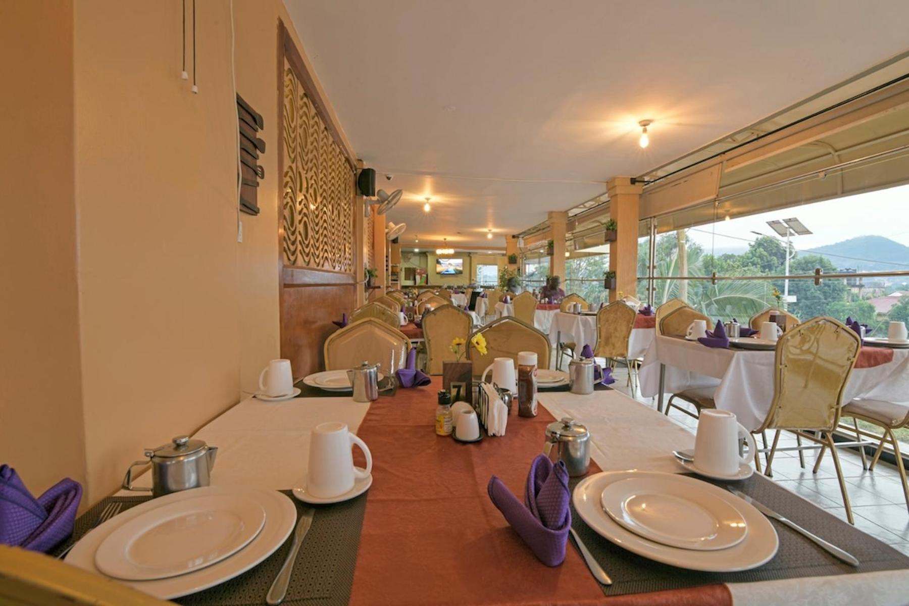 Hoima Buffalo Hotel & Business Hub Ltd Luaran gambar